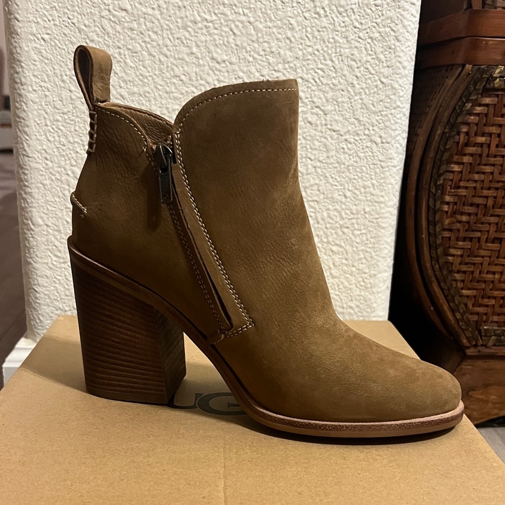 UGG Chestnut Brown Suede Heeled Ankle Boots
